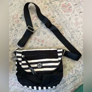 Lululemon Festival Bag